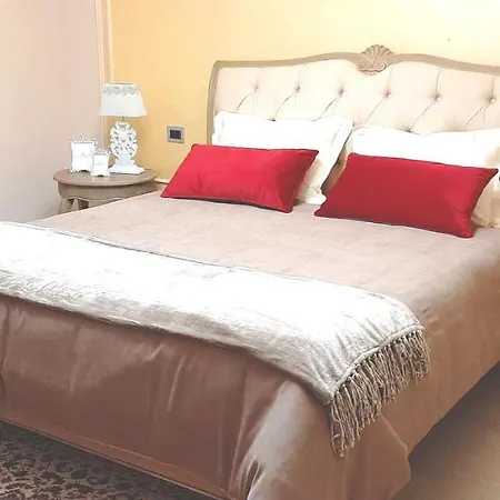 Arya Bed & Breakfast 3*