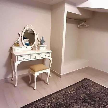 Arya B&B